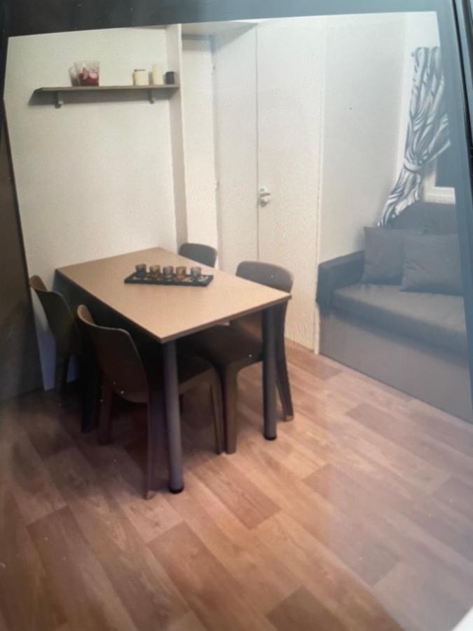 Camping Valras Climatise Hotel Serignan Luaran gambar
