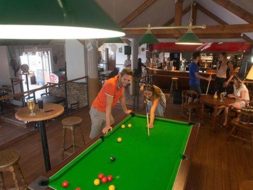 Camping Valras Climatise Hotel Serignan Luaran gambar
