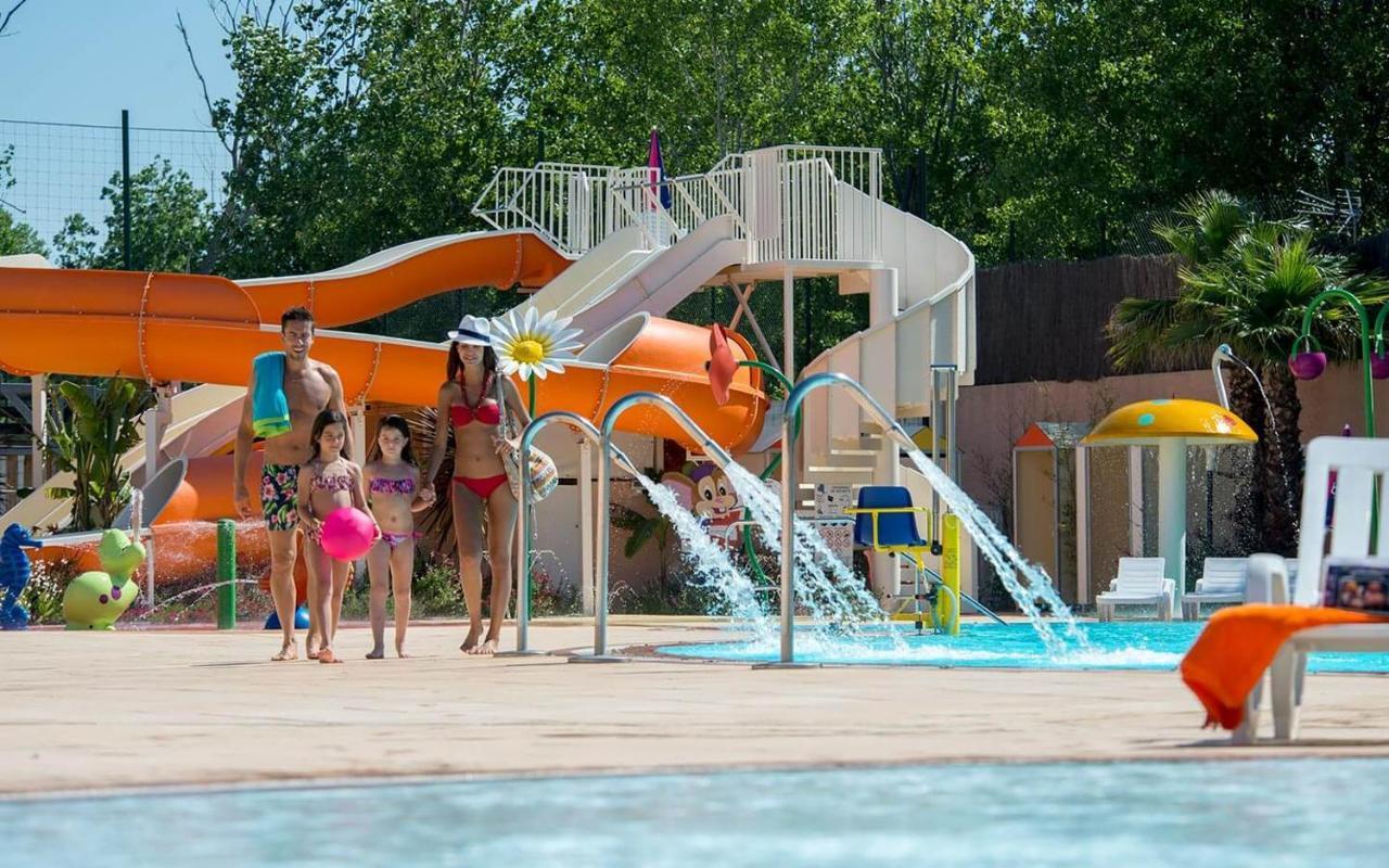 Camping Valras Climatise Hotel Serignan Luaran gambar
